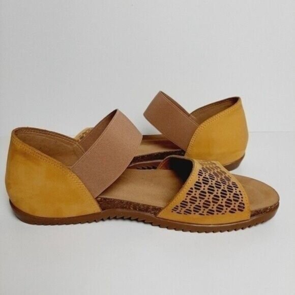 BOS & CO Open Toe Sandals Flats Summer Shoes Laser Cut Yellow Sz 9 - Picture 9 of 13